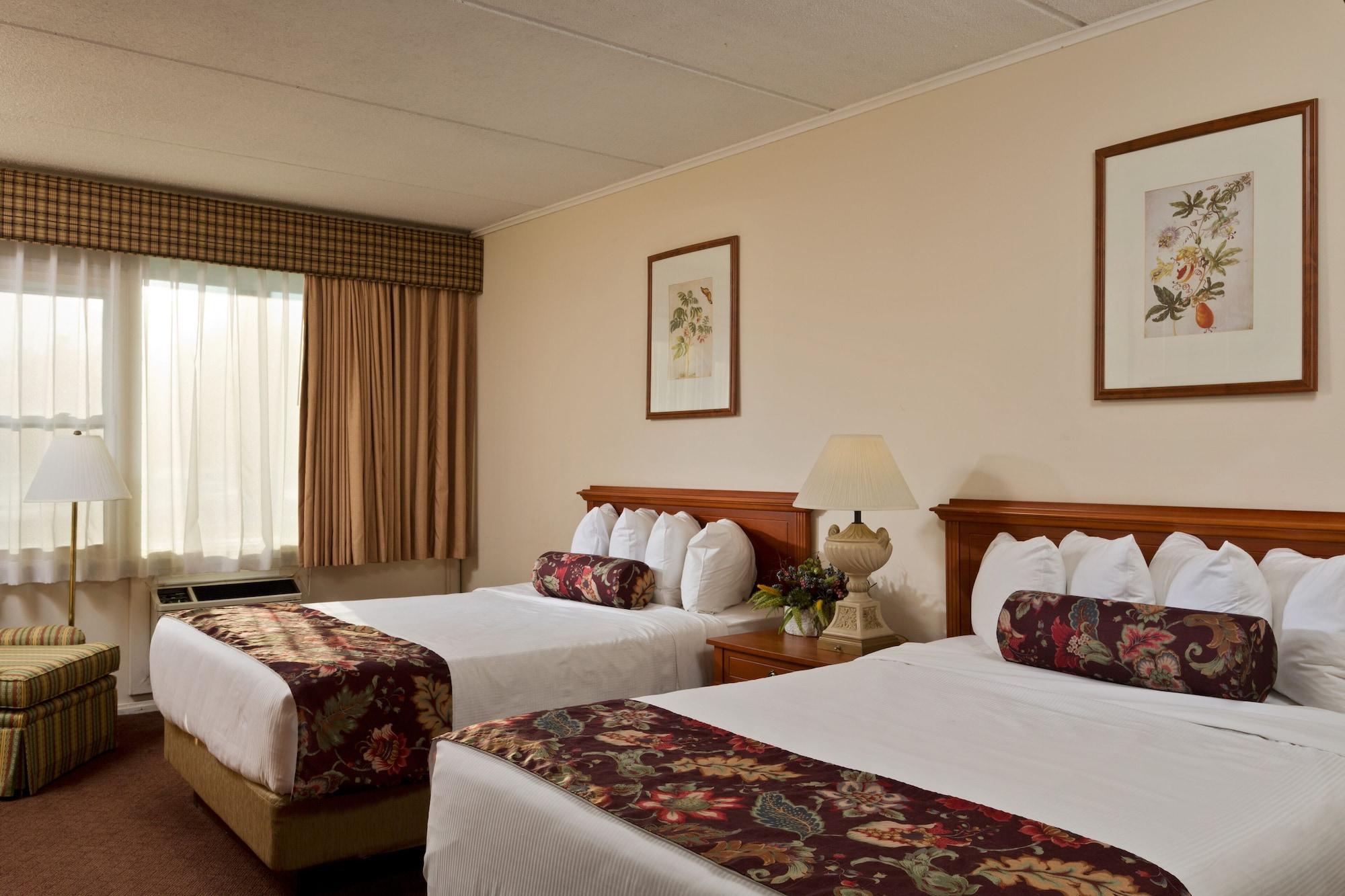 Fort William Henry Hotel Lake George Esterno foto