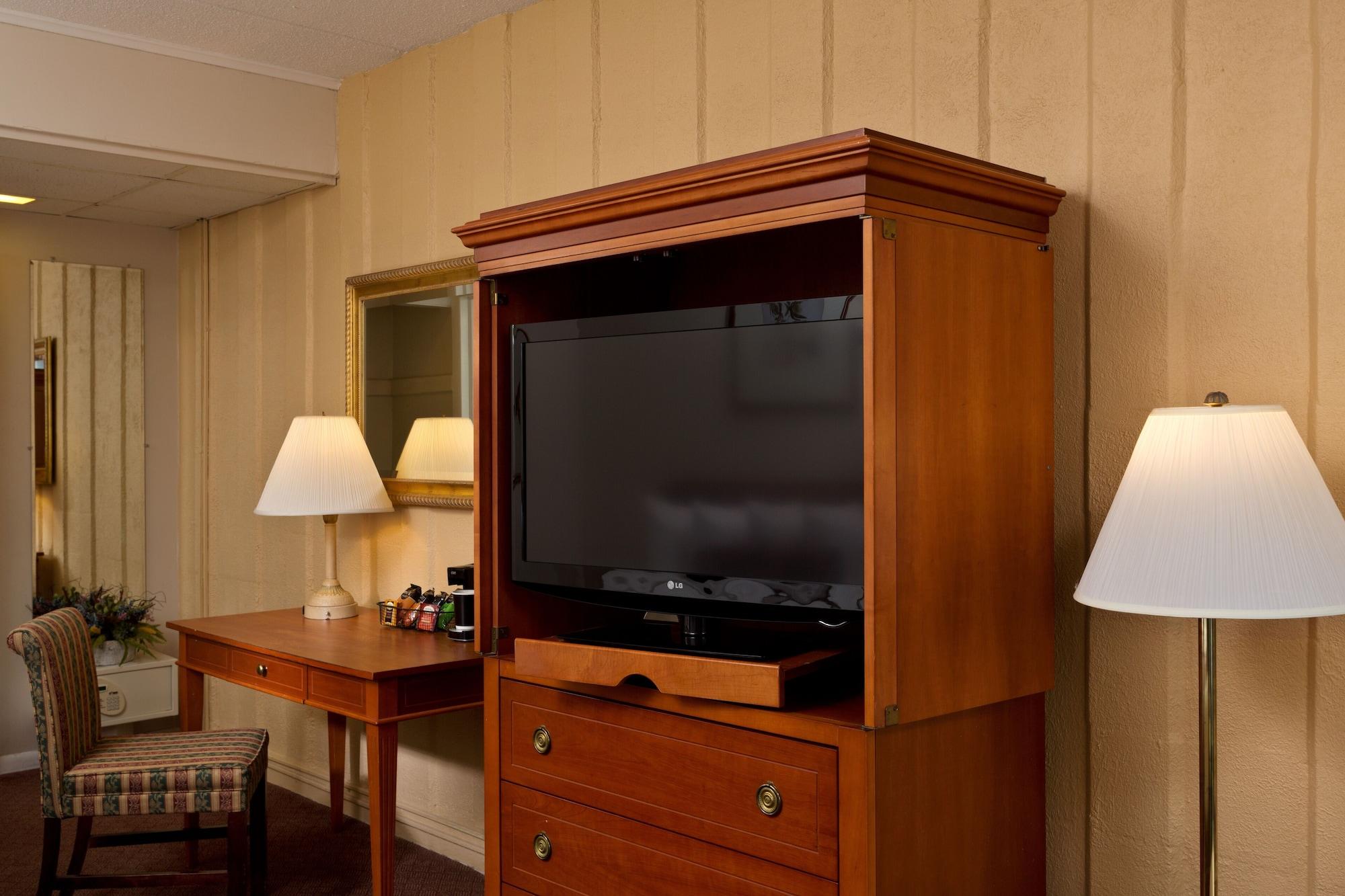 Fort William Henry Hotel Lake George Esterno foto