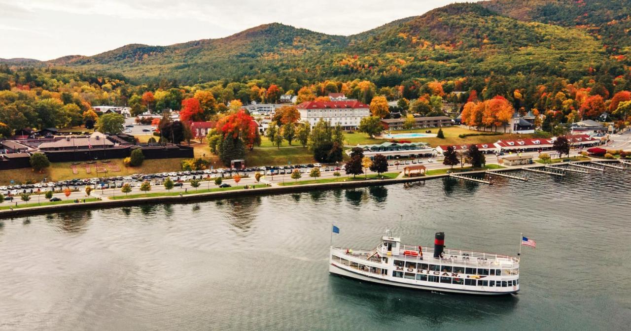 Fort William Henry Hotel Lake George Esterno foto