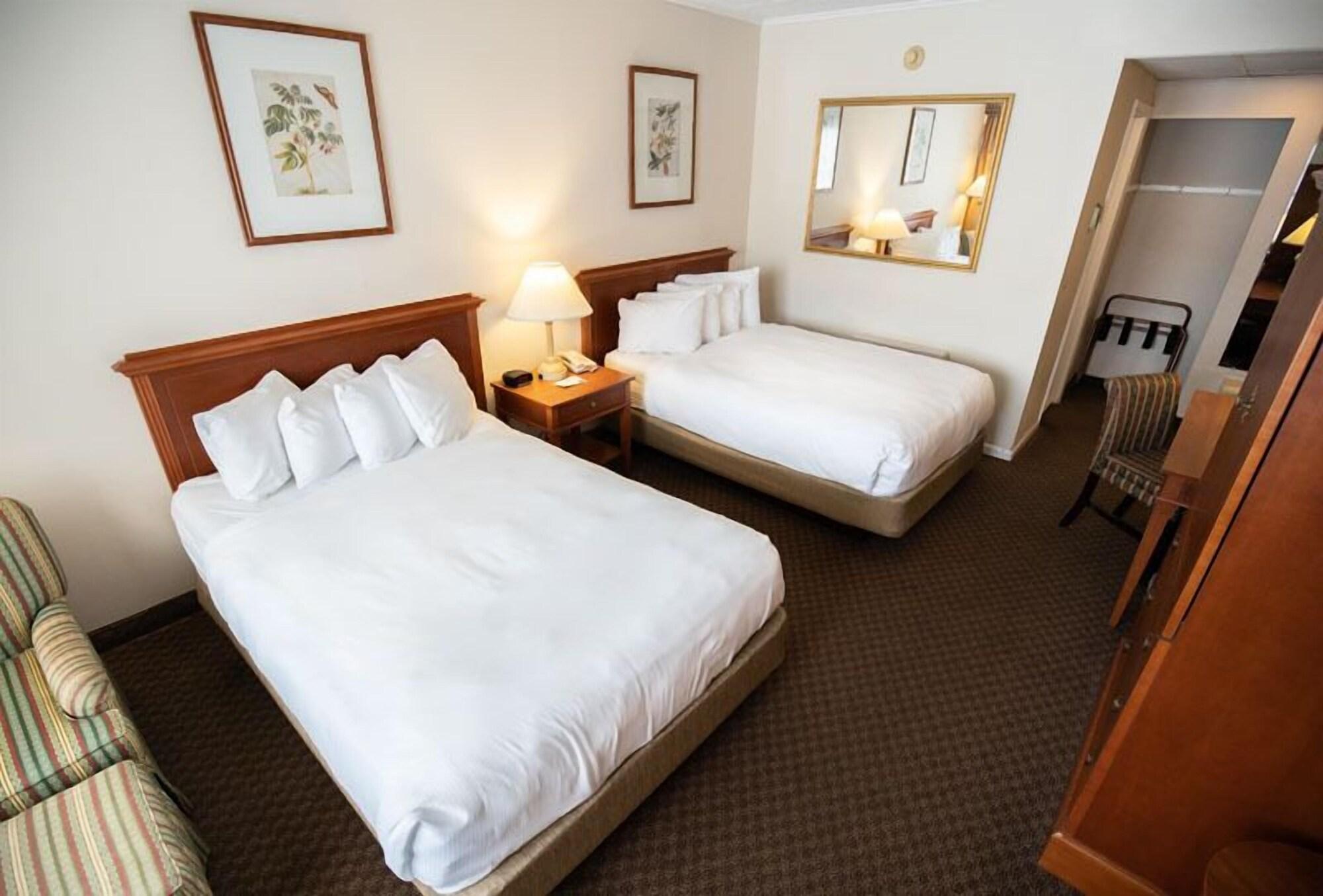 Fort William Henry Hotel Lake George Esterno foto